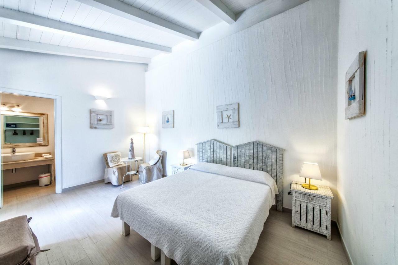 גולפו אראנצ'י Cento Ulivi B&B מראה חיצוני תמונה