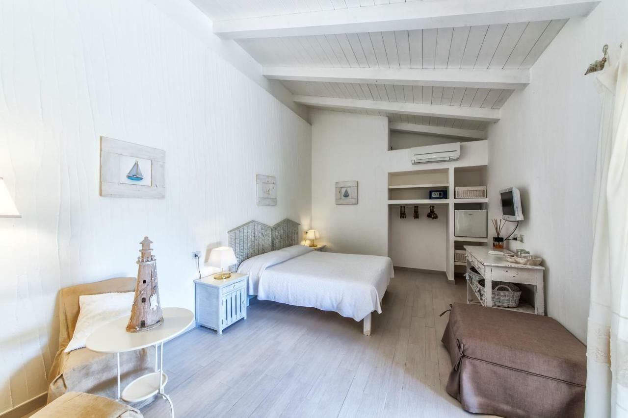 גולפו אראנצ'י Cento Ulivi B&B מראה חיצוני תמונה